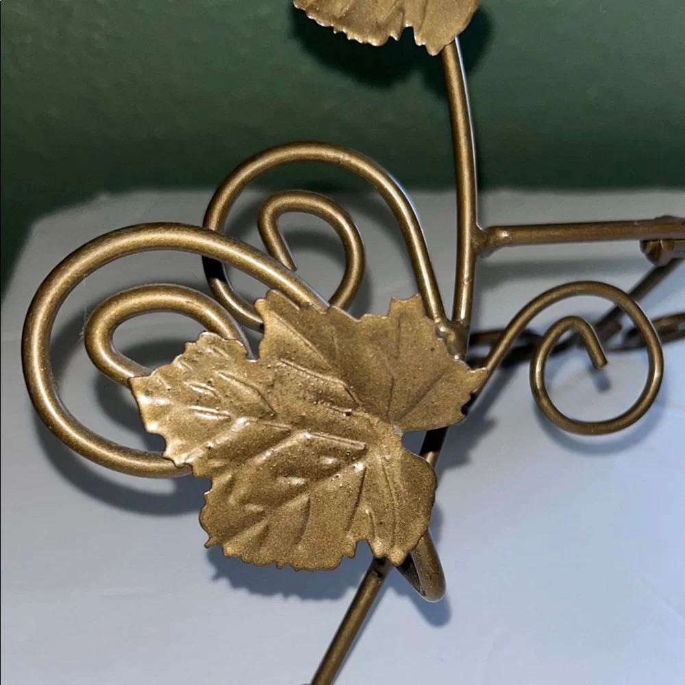 Vintage Elegant Easel Gold and Brown Leaf Book Stand